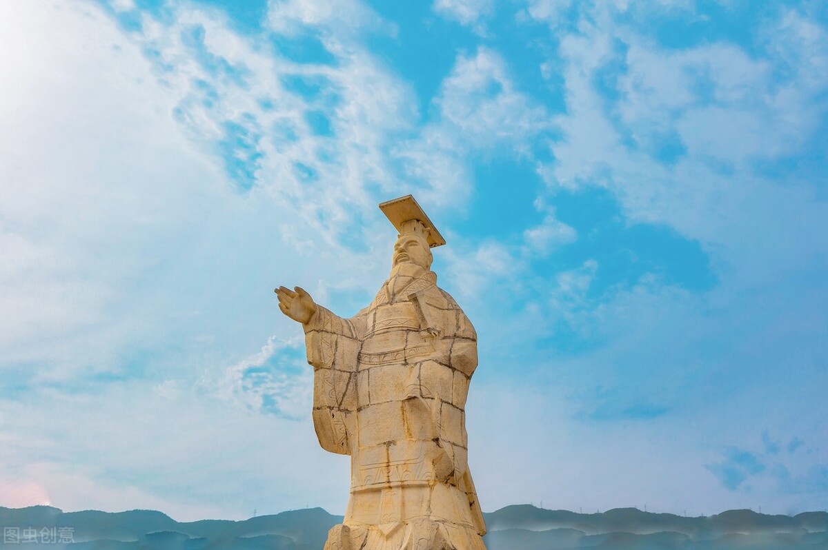 秦始皇凭什么被称为千古一帝,秦始皇是真正的千古一帝
