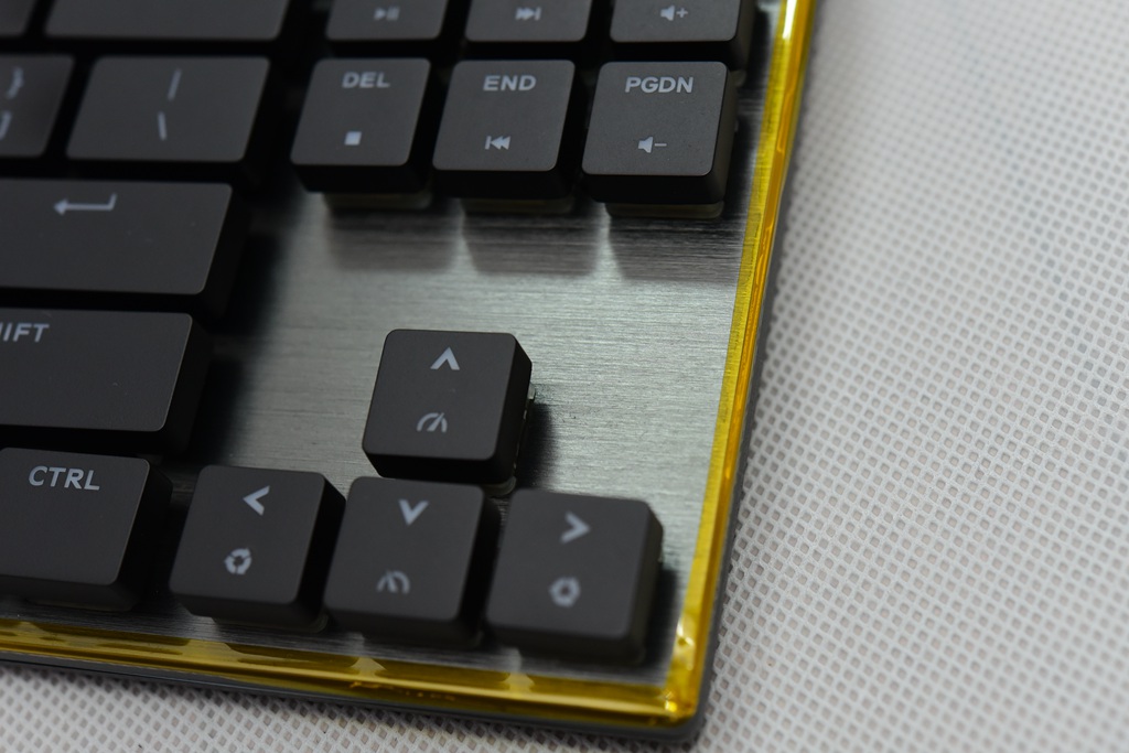 酷冷键盘sk630换键帽,酷冷至尊SK630机械键盘灯光演示