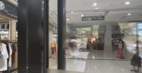 霞山外贸纺织城、服装城618狂欢节，消费满58元抽奖，100%中奖