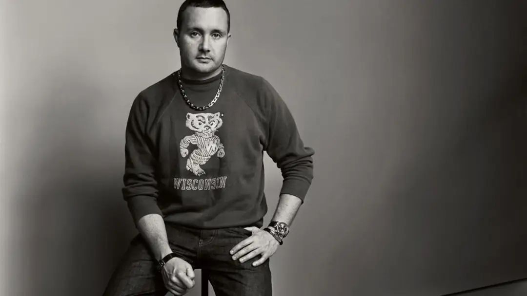 OFFWAY-很潮不用实锤，罗志祥都完了？！