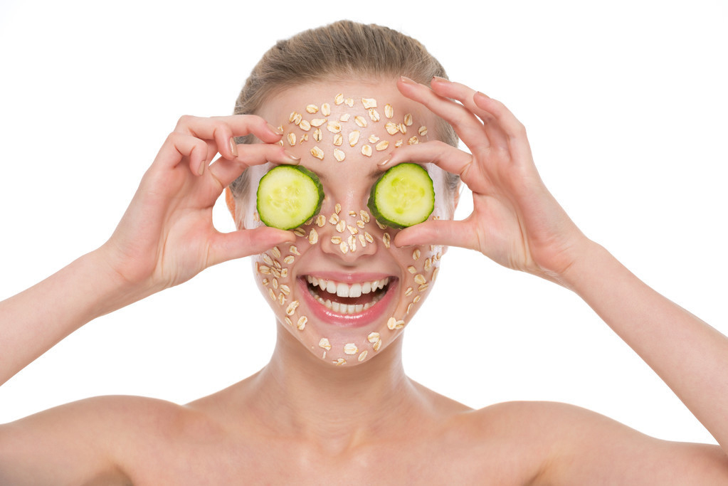 老人面部眼睛浮肿怎么消除,眼睛浮肿是什么原因怎么消除