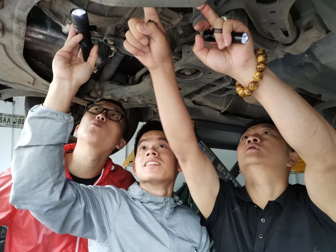 从此,江湖上又多了一帮二手车兄弟