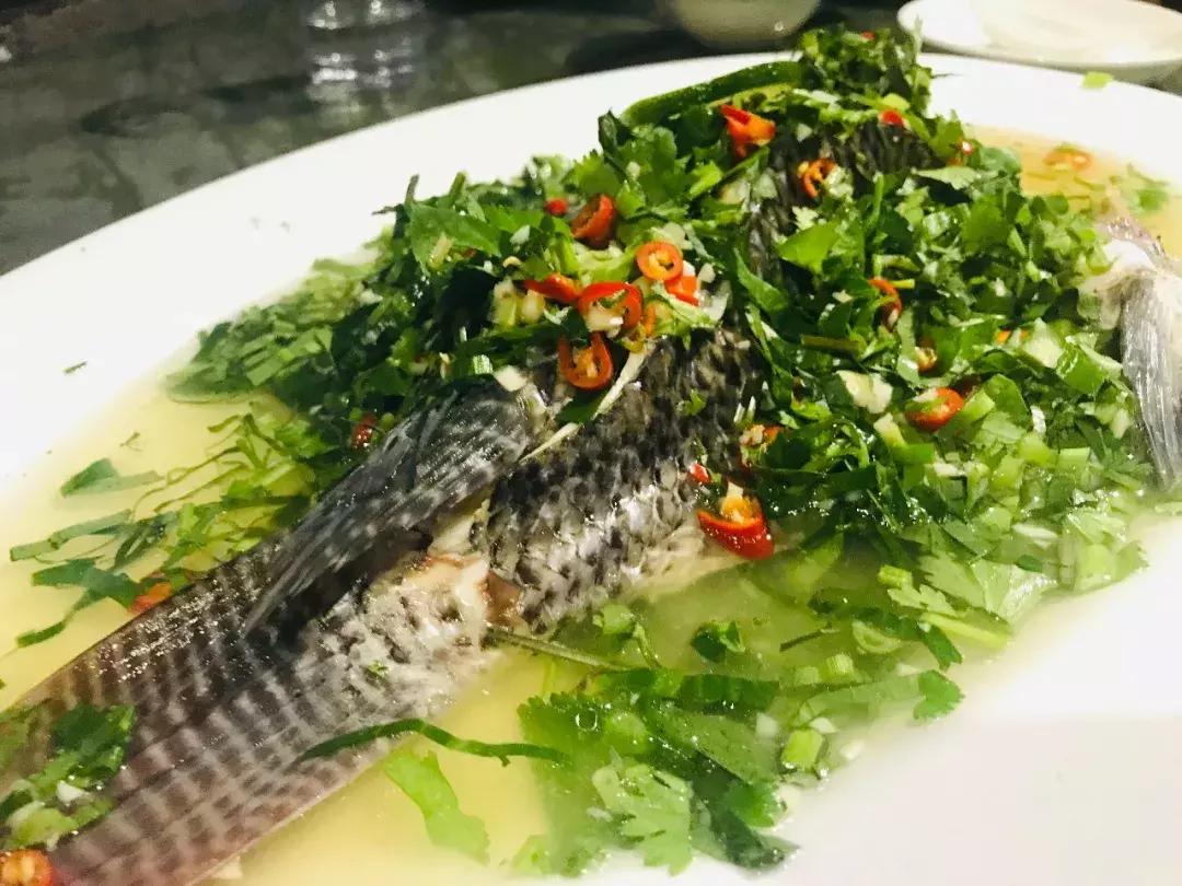 来姐告口岸体验一把非一般的跨境“网”商