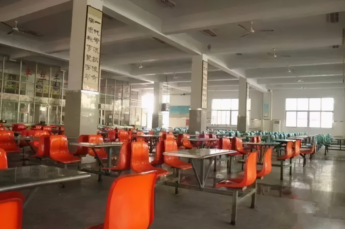 2021年小升初郑州公办初中,19年郑州小升初民办学校招收比例