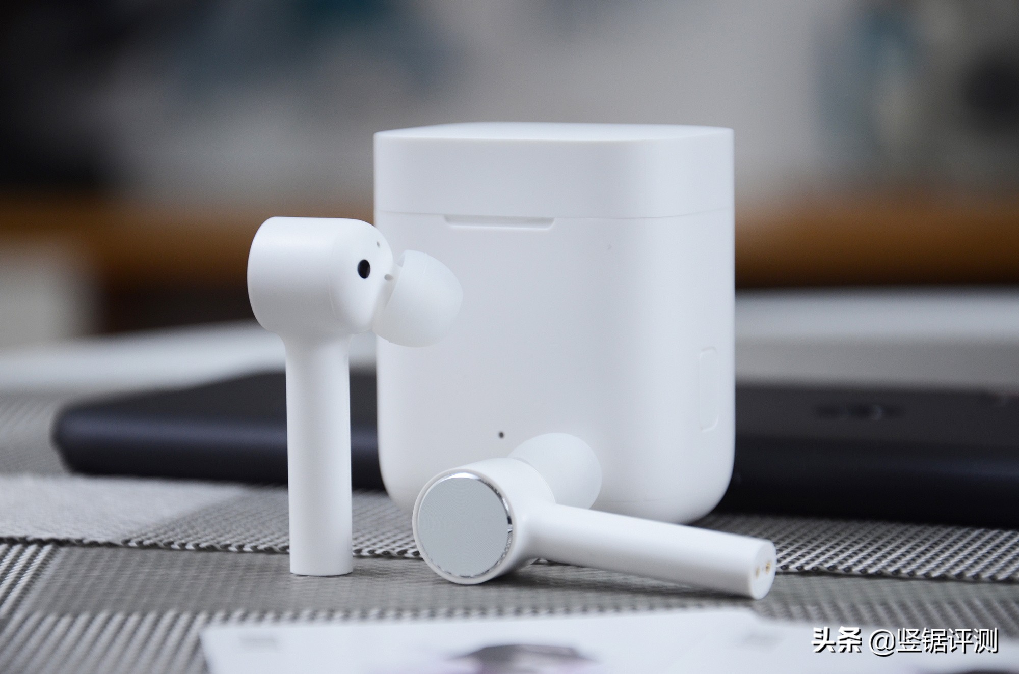 小米redmiairdots3无线蓝牙耳机,小米redmiairdots2真无线蓝牙耳机