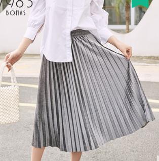 约会阳光仙气飘逸垂感显瘦半身裙,裙子推荐小众高级感半身裙垂感