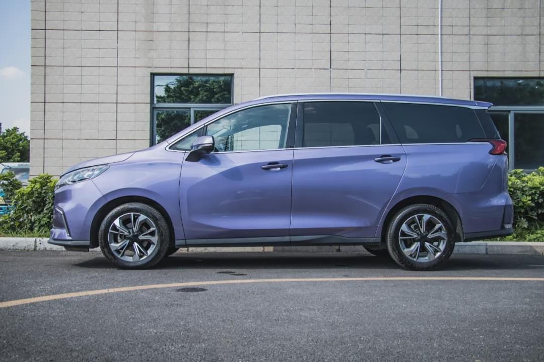 上汽maxusg50五座版试驾,上汽maxusg50豪华