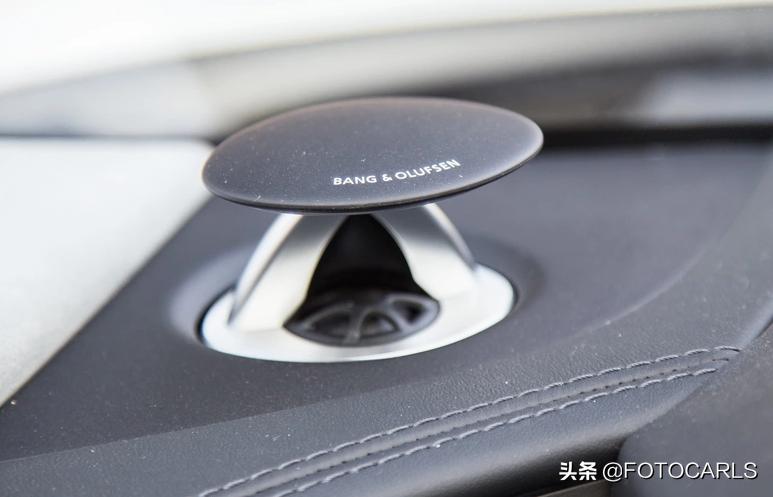 奥迪2014款a8l6.3fsiw12quattro专享型,奥迪a82006款a8l6.0w12quattro旗舰型