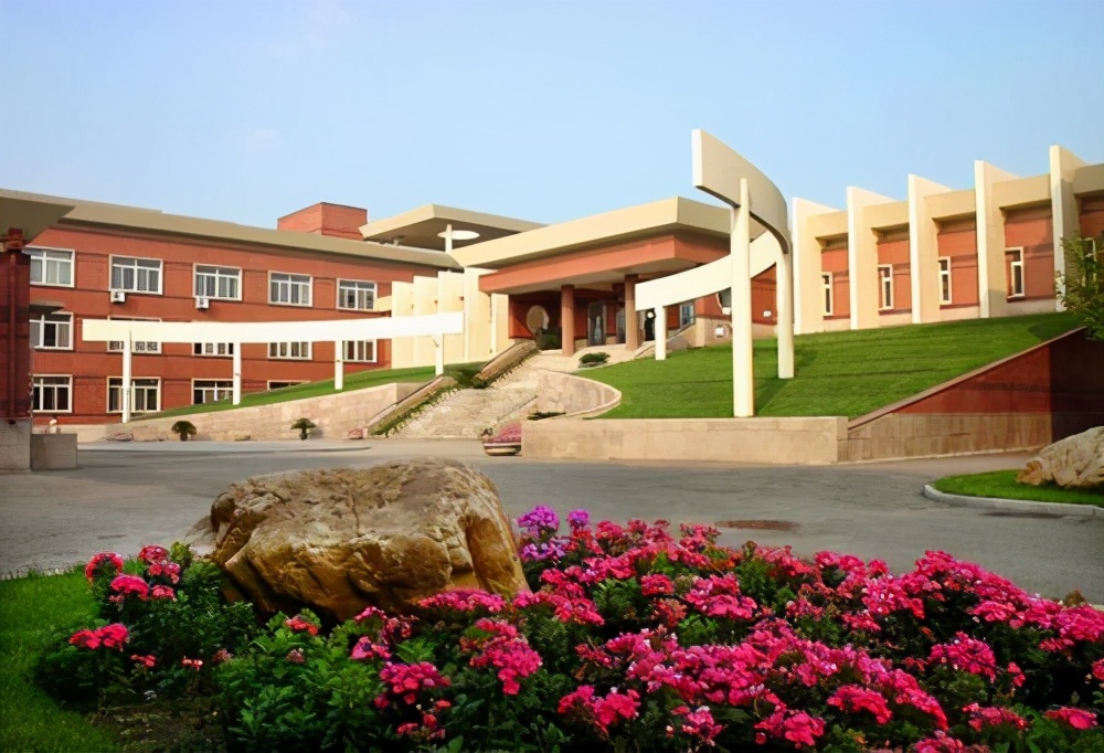 沈阳于洪小学怎么样,沈阳市于洪区小学排名前十