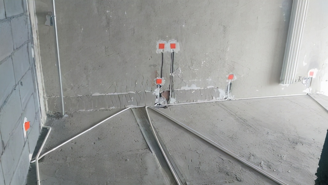 水电是走顶好还是走地好,水电走顶还是走地的区别