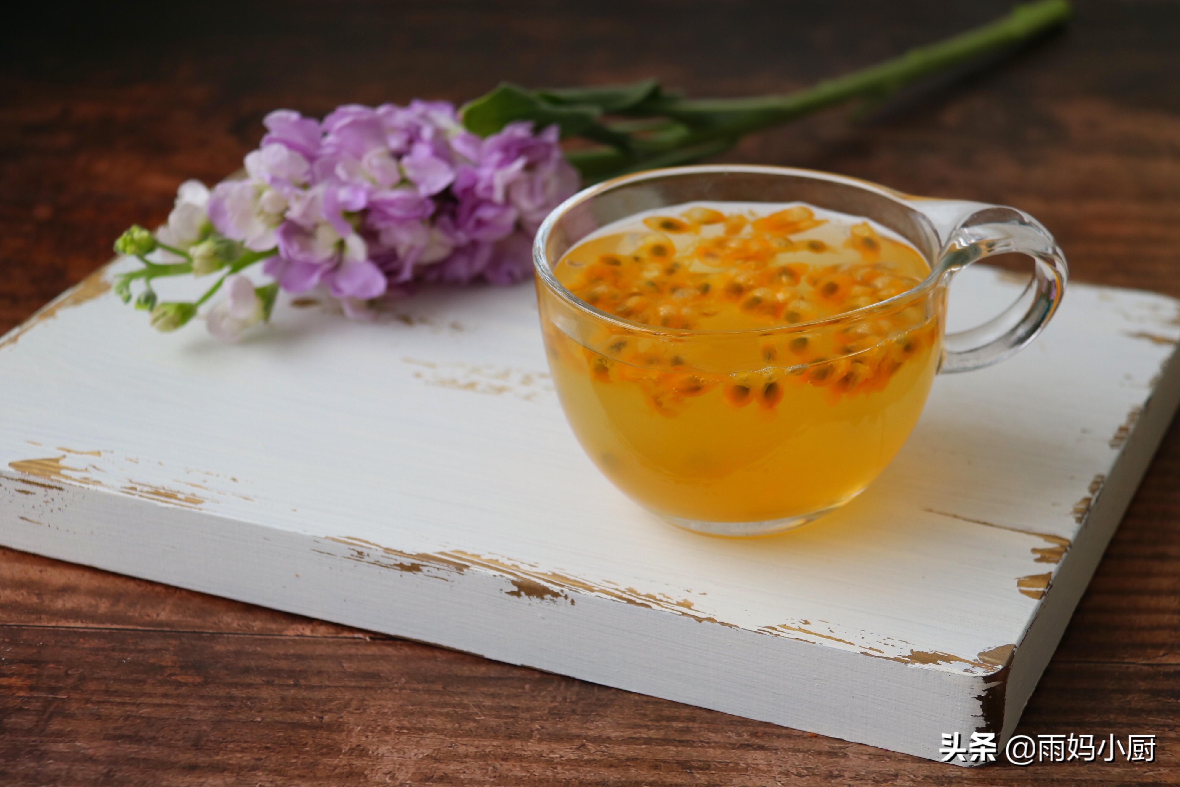 这个水果别再生吃了酸甜解腻,这种水果外脆里软清甜沁香