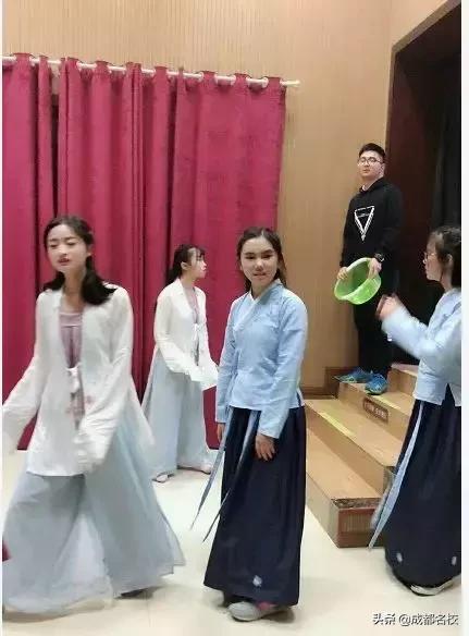 从树德博瑞到清华大学，家长认定成都这所“校风干净”的私立学校