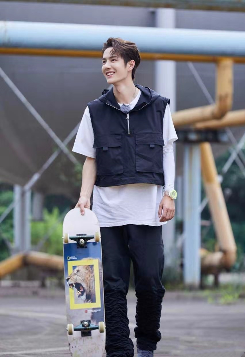 如何追星才是正确的,怎么做到受人欢迎并得到尊重