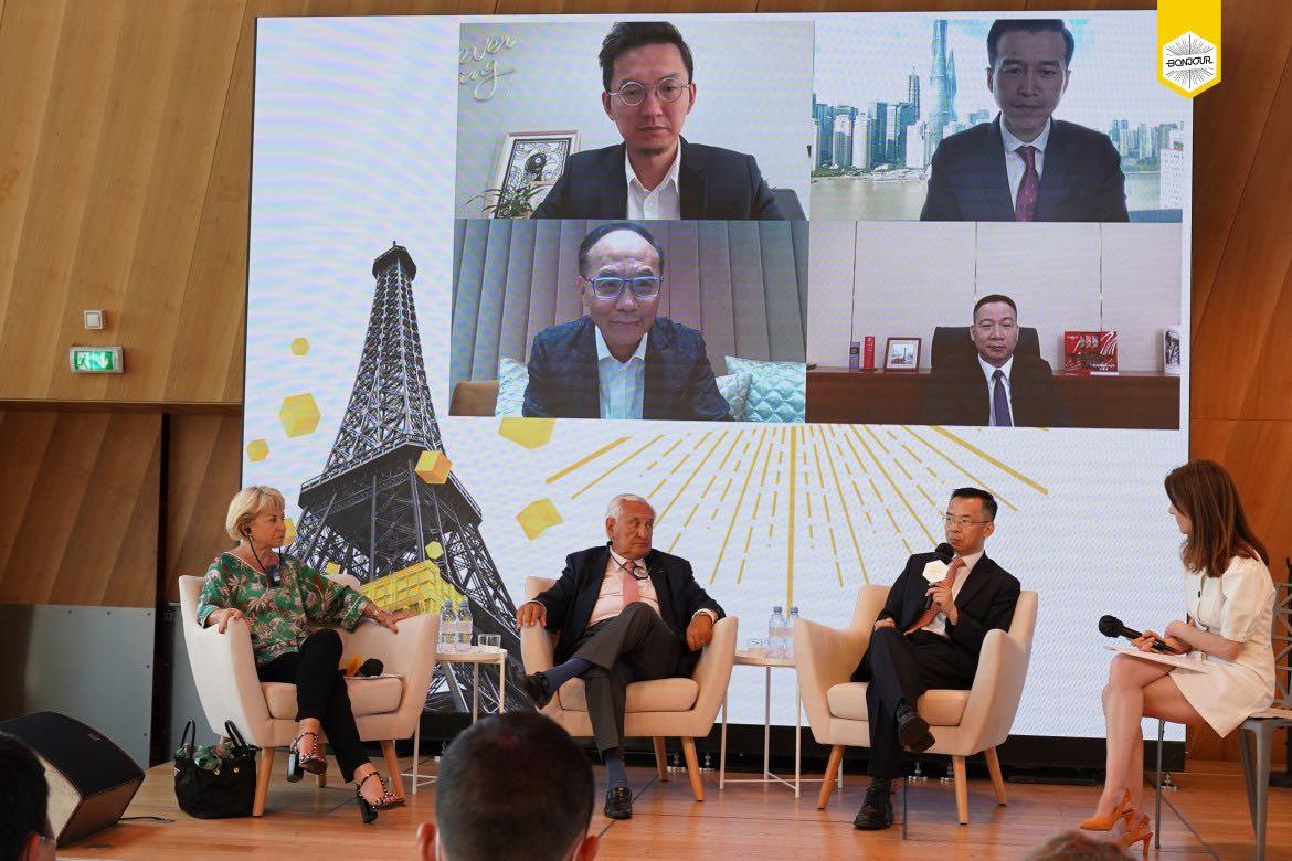 美无国界,卡姿兰巴黎铁塔