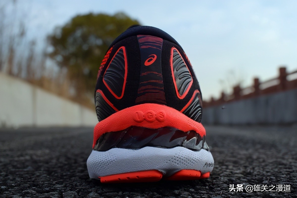 asicsnimbus24和25比较,asicsgel-nimbus23es