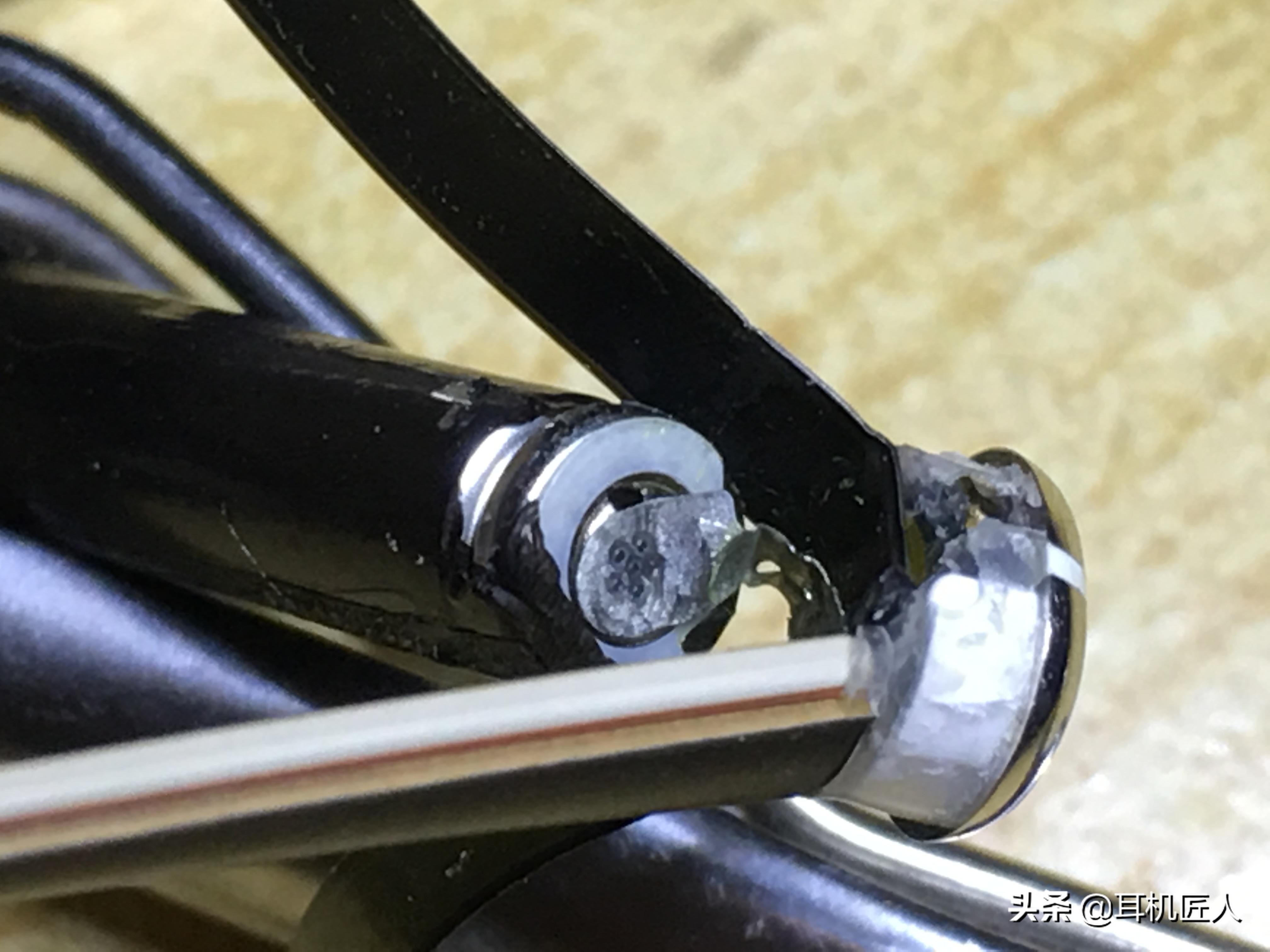 苹果airpods一代拆解,苹果airpodspro一代拆解