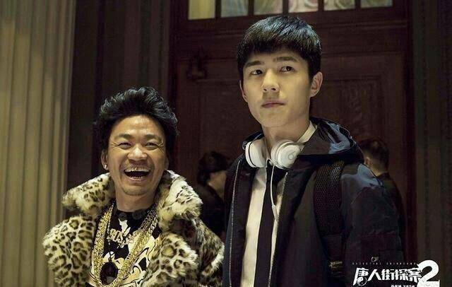 港囧赵薇吻戏片段,港囧赵薇倒立片段视频