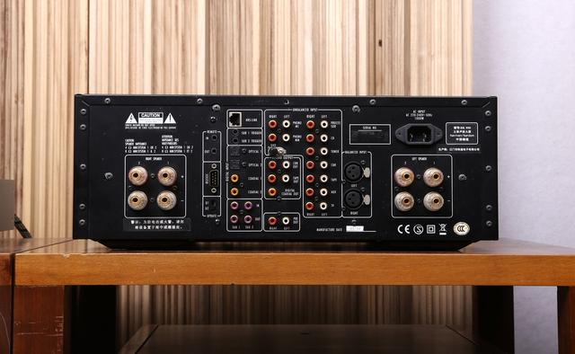 哈曼卡顿的旗舰功放有哪些,不走寻常路的奇葩