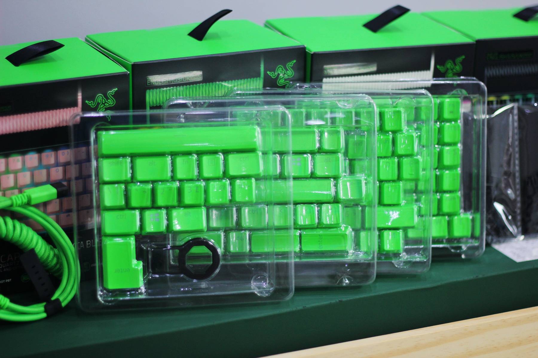 雷蛇键盘高级效果分享,雷蛇单手键盘改造