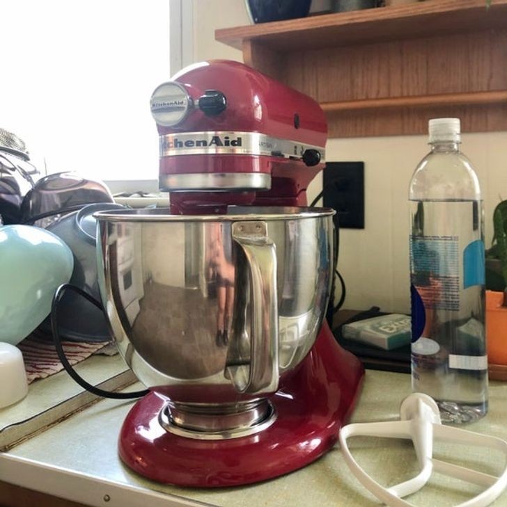 欧洲捡奢侈品垃圾有什么用,国外奢侈品店门口捡垃圾有什么用