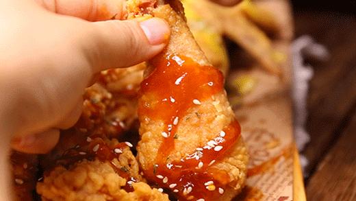 摇滚鸡排真的好吃到不行,里田摇滚鸡排