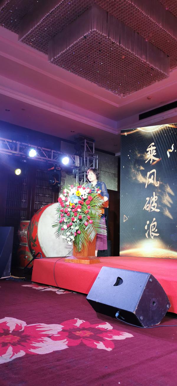 安阳市万人助万企新闻发布会视频,坚决响应万人助万企活动