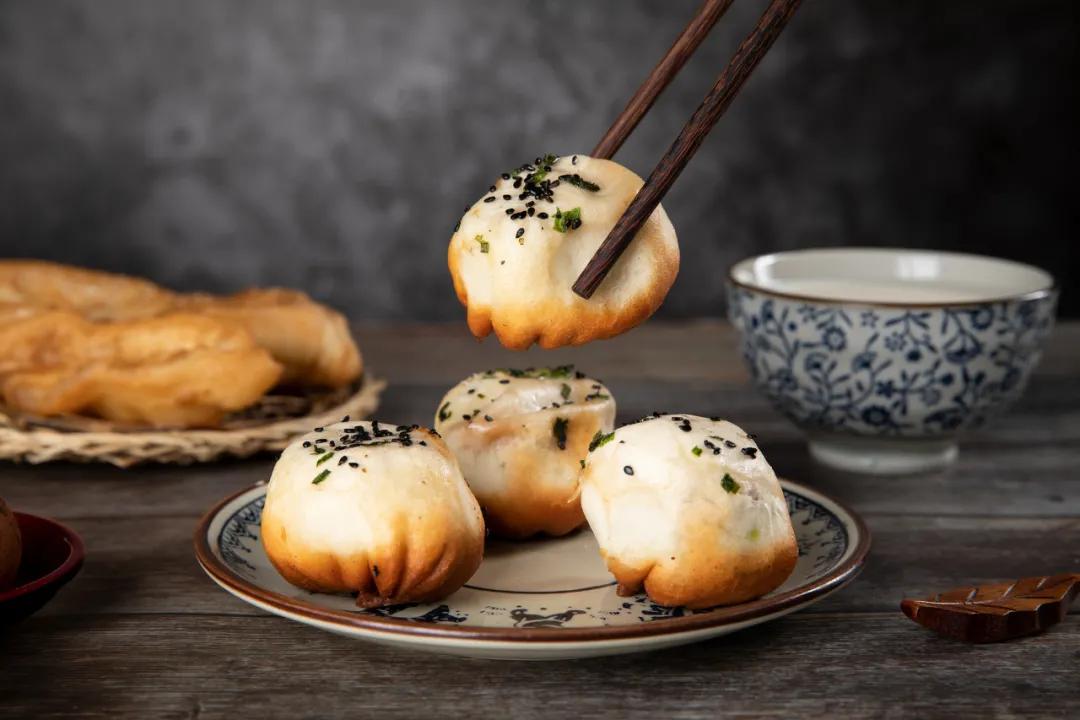 一两包子等于多少克,一两三个的包子多重