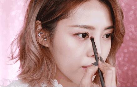 精致的猪猪女孩，“JUJU粉”眼影盘了解一下？