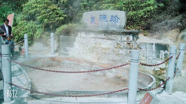 云南大漠古镇旅游攻略,云南旅游全攻略雪山景区