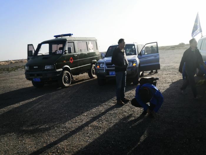 淮南朝阳医院18名医生，两天一夜暴走56公里，平庸的生活中拥抱你