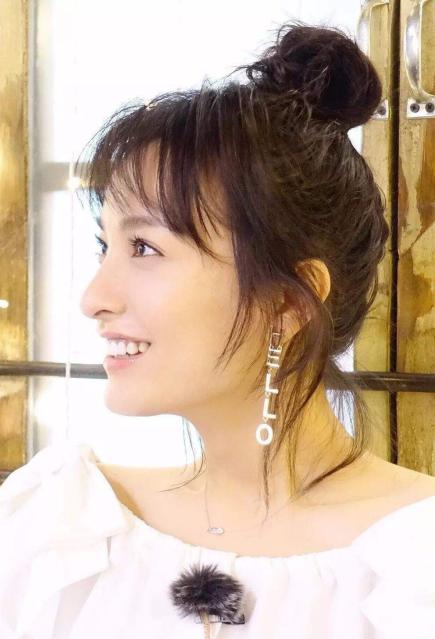 “空气刘海”退位了，今年流行这4种刘海，关晓彤、昆凌都上头了