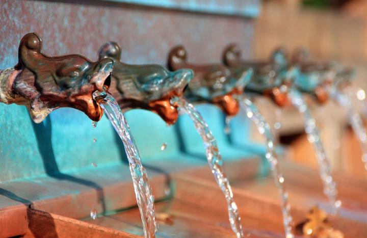 水质硬用什么药解决,水质变清怎么处理