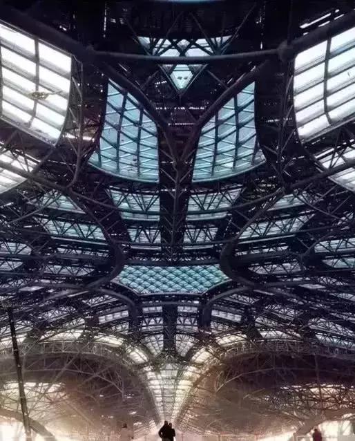 新世界七大奇迹北京机场,飞机从北京大兴国际机场起飞过程