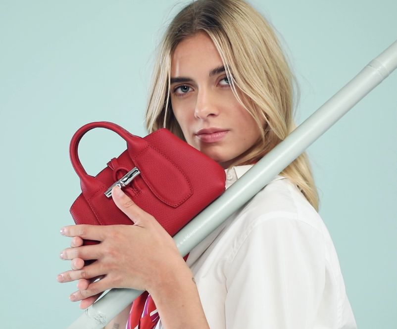 珑骧的包包怎么样好看吗,珑骧包包硬吗