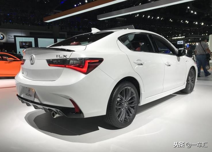 新款讴歌ilx实车现身,acura讴歌tlx2.0l精锐版