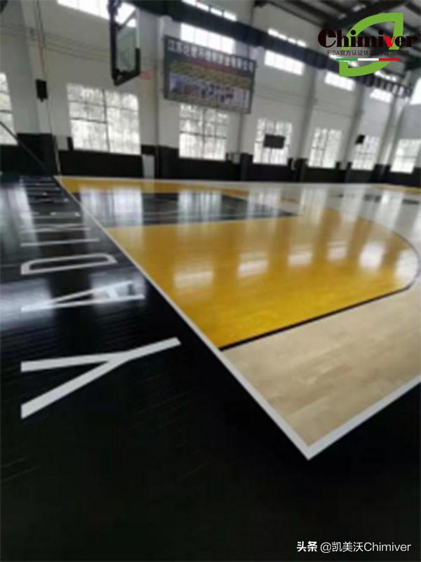 运动木地板彩漆,运动木地板漆施工视频