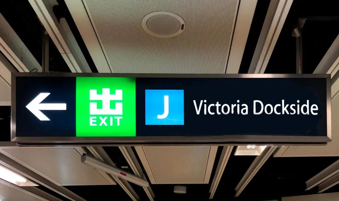 香港的路牌为什么是英语,香港的路牌长什么样