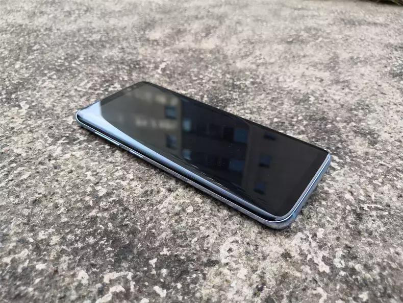 三星s8现在还值不值得入手,依然坚挺的手机