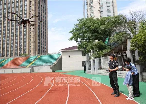 我想当警察图片,我想当警察下一句