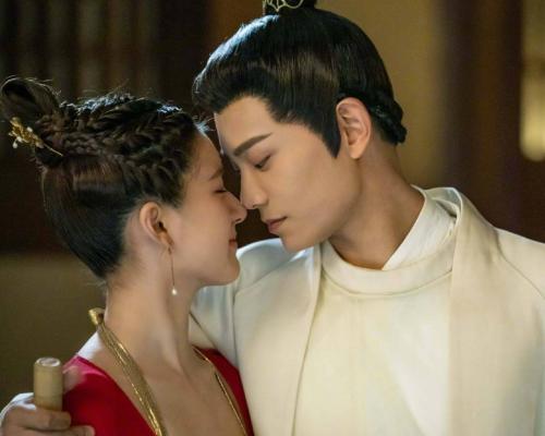 传闻中的陈芊芊在猛虎山上片段,传闻中的陈芊芊猛虎山剿匪片段