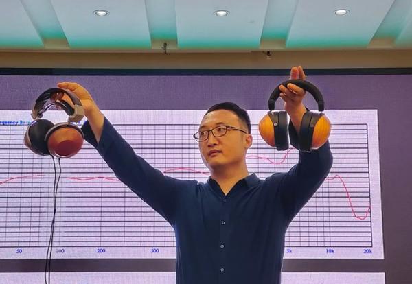 hifimanr10蓝牙耳机测评,hifimanr10耳机对比评测