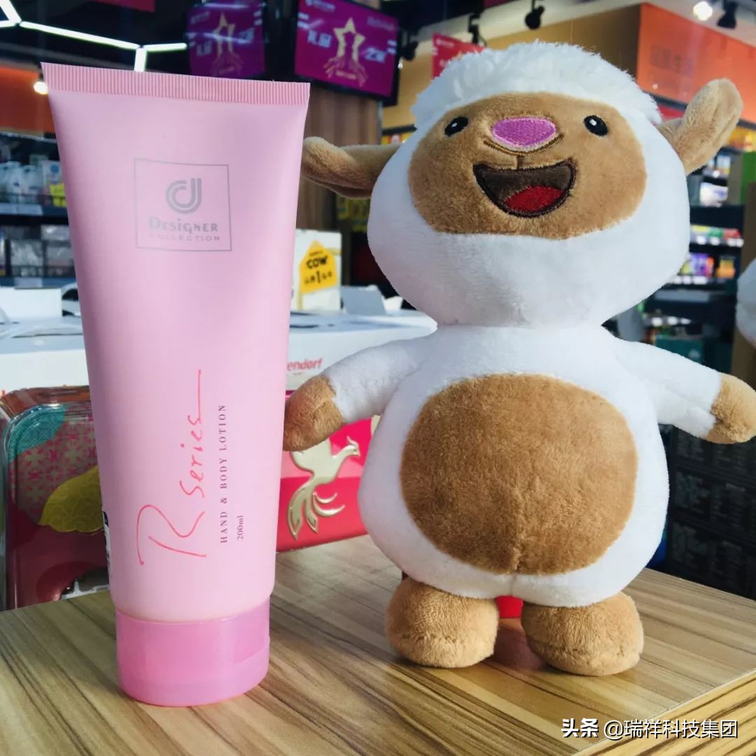 夏天洗澡搓出来的泥是脏东西吗,冬天洗澡搓灰好还是不搓灰好