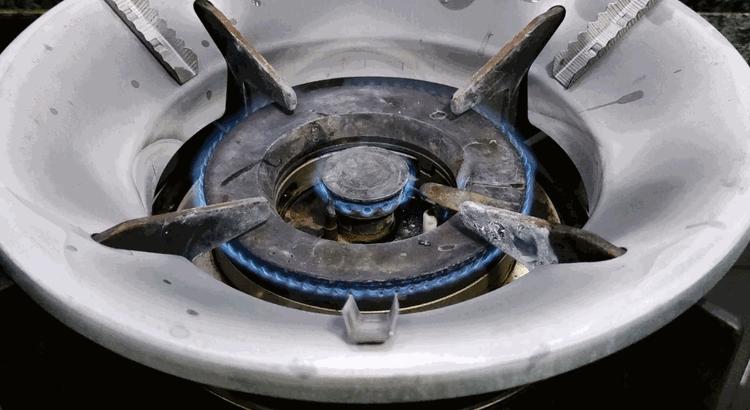 燃气灶聚火防风节能罩有用吗,灶具防风聚火罩什么材质好