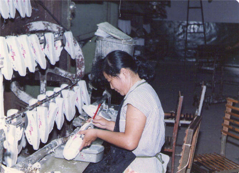 30元以下内增高小白鞋,200块钱以内的增高小白鞋