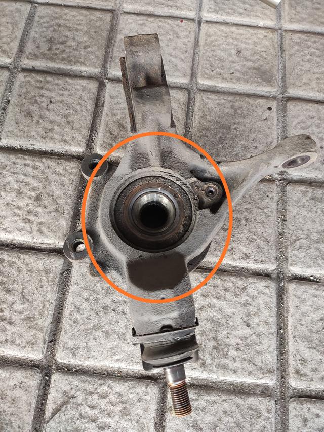 雪铁龙世嘉底盘异响,雪铁龙世嘉底盘尖锐异响