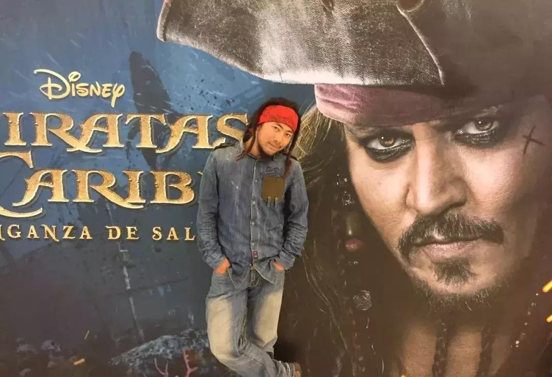 他7年骑行44个国家多次死里逃生,他7年环游中国18万公里绕赤道4圈