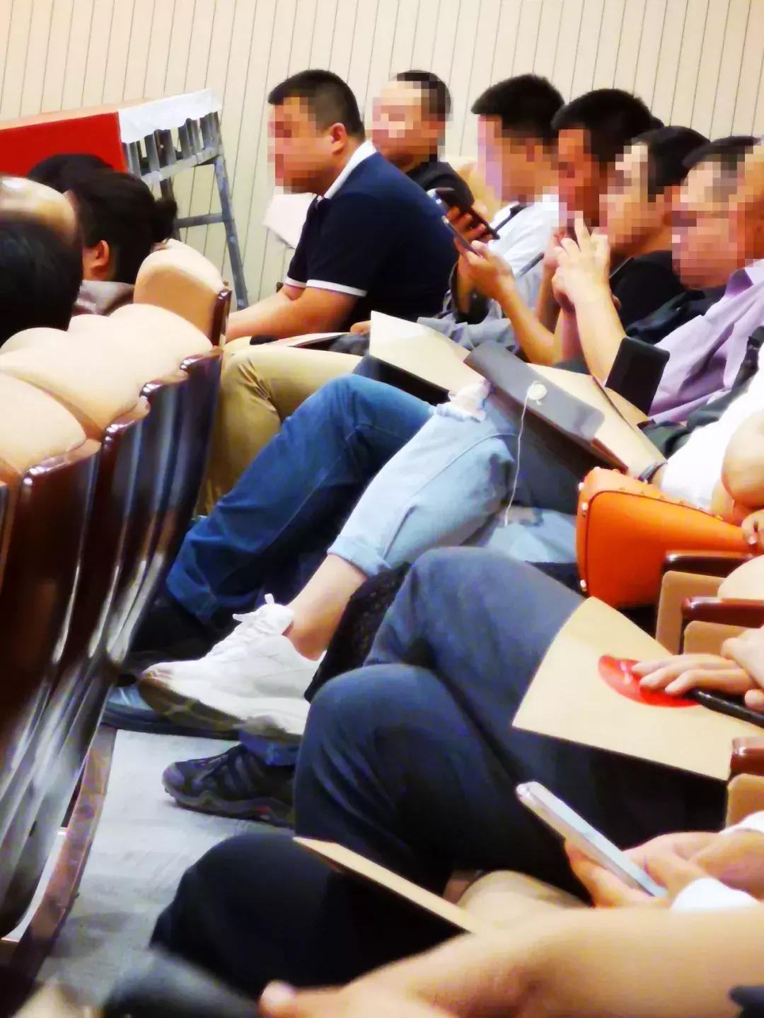 华润一天开俩盘，有的业主直跺脚，有的业主蹦高高