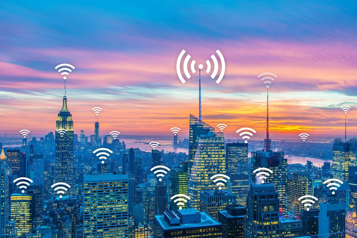 多杆合一智慧路灯,青白江智慧多杆合一