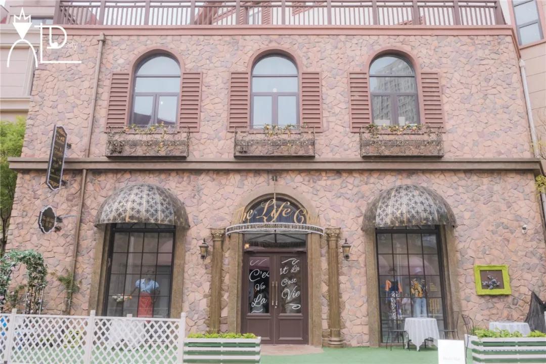 青岛品牌买手店,青岛买手店设计师