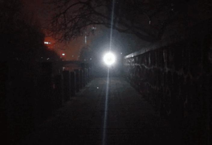 小米手电筒爆闪,小米新款手电筒测评